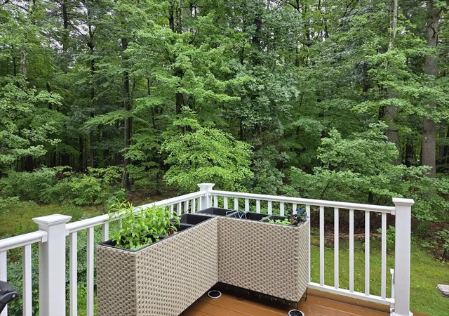 2nd image of 658 Massachusetts Ave, Lunenburg, MA 01462