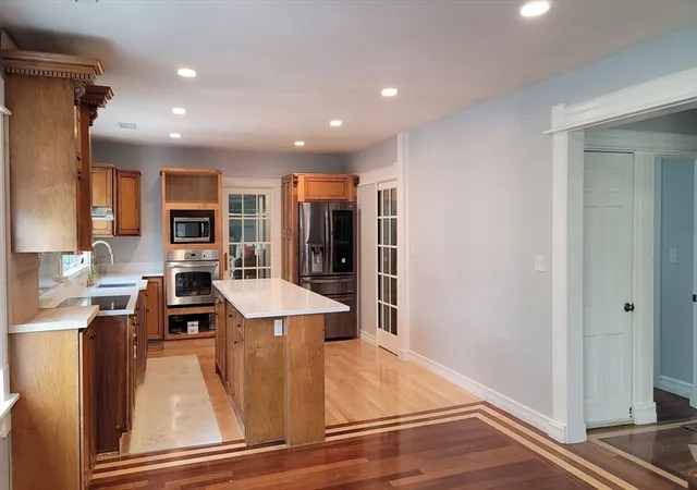 Photo 4 of Single family home for sale at 891 Granite St, Braintree, MA 02184 | MLS# 73563035 | Listing updated on 2026-08-19
