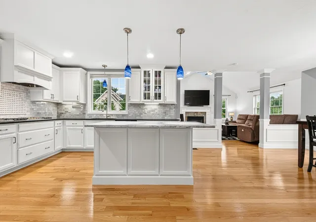 Photo 3 of Sale Pending at 14 Longbrook Dr, Cumberland, RI 02864 | MLS# 73553353 | Listing updated on 2026-10-07