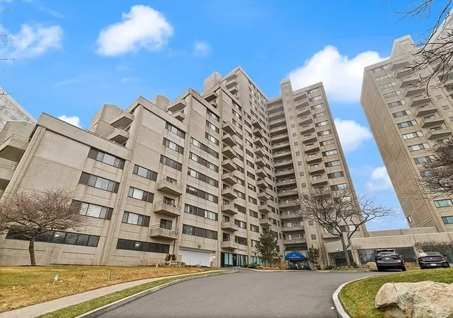 1st image of 376 Ocean Ave #709, Revere, MA 02151 | MLS# 73565280