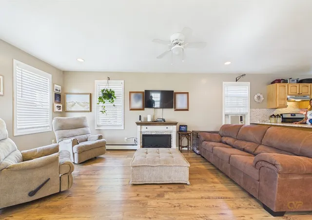 3rd image of 26 Briercliffe Rd, Fairhaven, MA 02719 | MLS# 73537032
