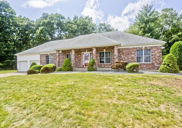 26th image of 15 Avalon Pl, Feeding Hills, MA 01030 | MLS# 73553204