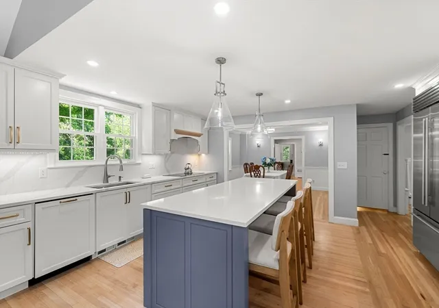 Homes for sale in Milton, MA | 1375 Brush Hill Rd, Milton, MA 02186 | MLS# 73531108