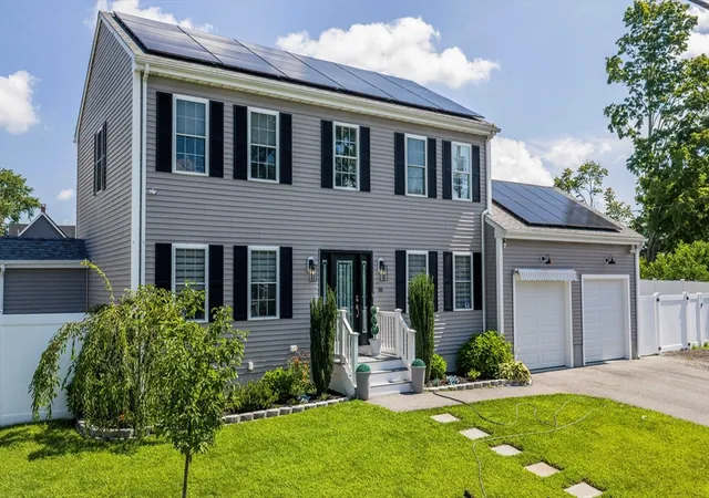 2nd image of 65 Armsby St, New Bedford, MA 02745 | MLS# 73561244
