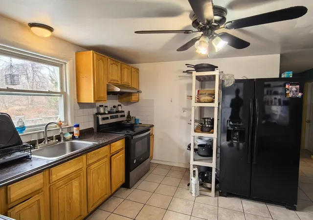5th image of 200 N Quinsigamond Ave, Shrewsbury, MA 01545 | MLS# 73504091