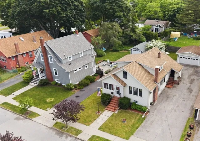 3rd image of 73 Chestnut St, Fairhaven, MA 02719 | MLS# 73539451