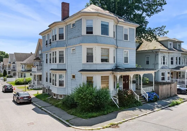 Homes for sale in Salem, MA | 55 Ocean Ave #3, Salem, MA 01970 | MLS# 73545195