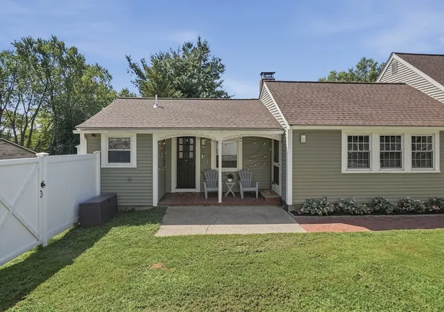 Photo 2 of Sale Pending at 35 Edgewater Dr, Blackstone, MA 01504 | MLS# 73566340 | Listing updated on 2026-09-03