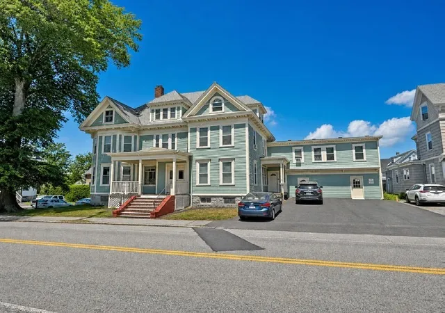 Homes for sale in Lowell, MA | 655 Westford St, Lowell, MA 01851 | MLS# 73546104