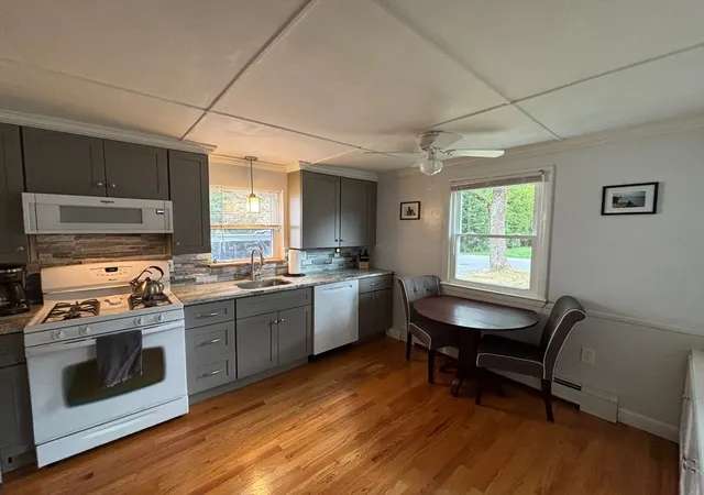 Homes for sale in Reading, MA | 20 Pinevale Ave, Reading, MA 01867 | MLS# 73520729