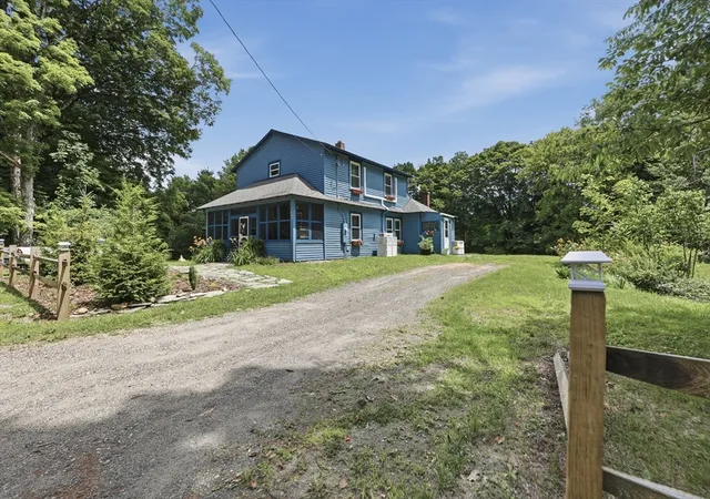 3rd image of 270 Wendell Depot Rd, Wendell, MA 01379 | MLS# 73548039