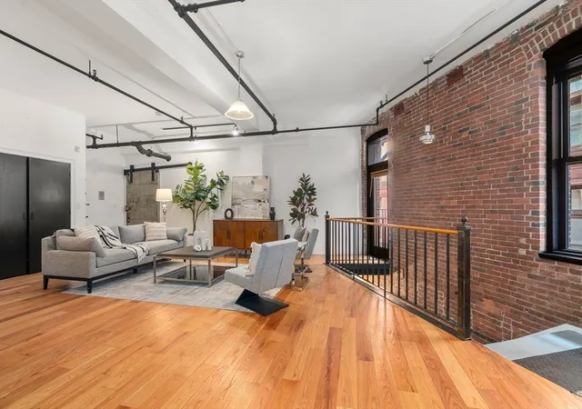Homes for sale in Boston, MA | 13 19 Stanhope Street #2B, Boston, MA 02116 | MLS# 73492425