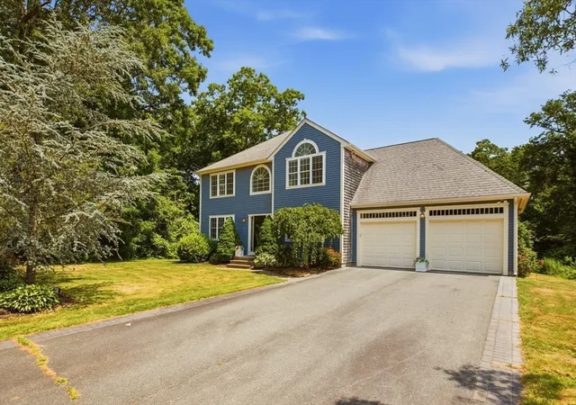 Homes for sale in Dartmouth, MA | 36 S Brown St, Dartmouth, MA 02747 | MLS# 73544100