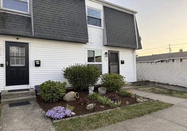 Homes for sale in New Bedford, MA | 128 Osborn St, New Bedford, MA 02740