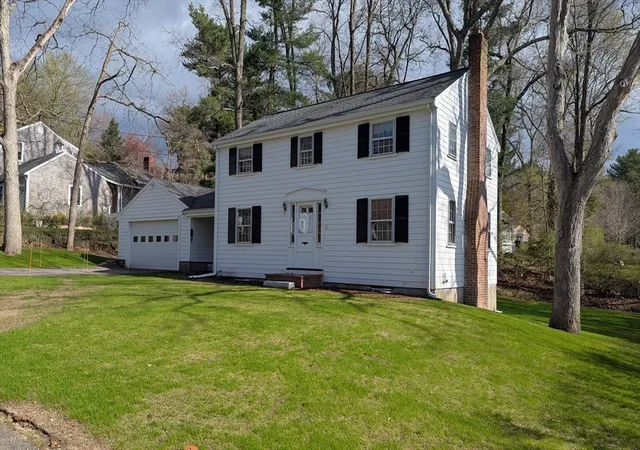 Homes for sale in Hingham, MA | 20 Colonial Road, Hingham, MA 02043 | MLS# 73547370
