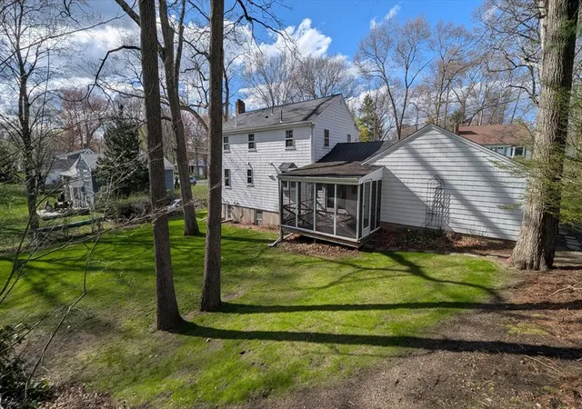 Homes for sale in Hingham, MA | 20 Colonial Road, Hingham, MA 02043 | MLS# 73547370