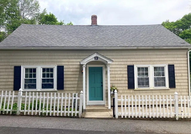 Homes for sale in Leicester, MA | 12 Denny Pl, Leicester, MA 01542 | MLS# 73533271