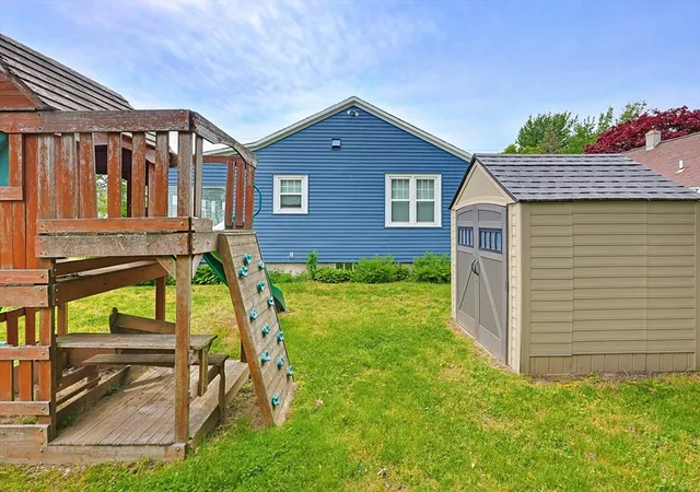 42nd image of 66 Little Neck Avenue, Swansea, MA 02777 | MLS# 73528102