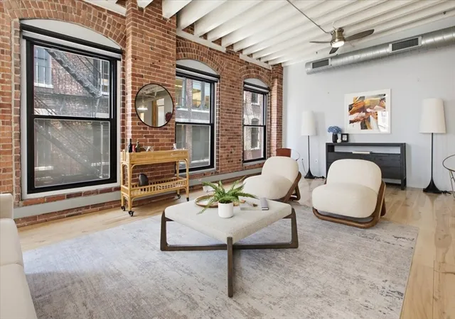 40th image of 111 Beach St #3E, Boston, MA 02111 | MLS# 73502207