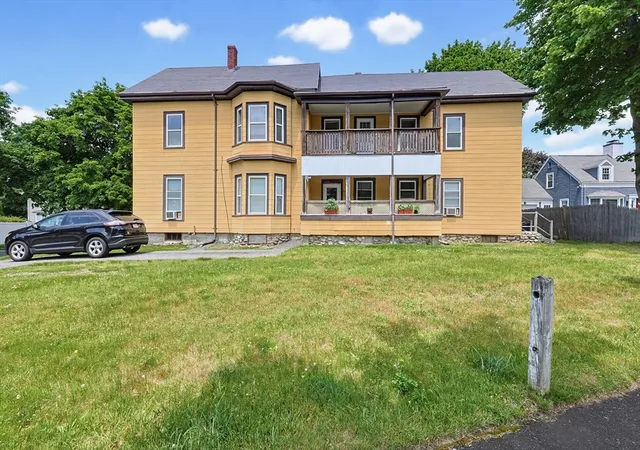 Photo 2 of Sale Pending at 9 Elm St, Melrose, MA 02176 | MLS# 73539478 | Listing updated on 2026-09-15
