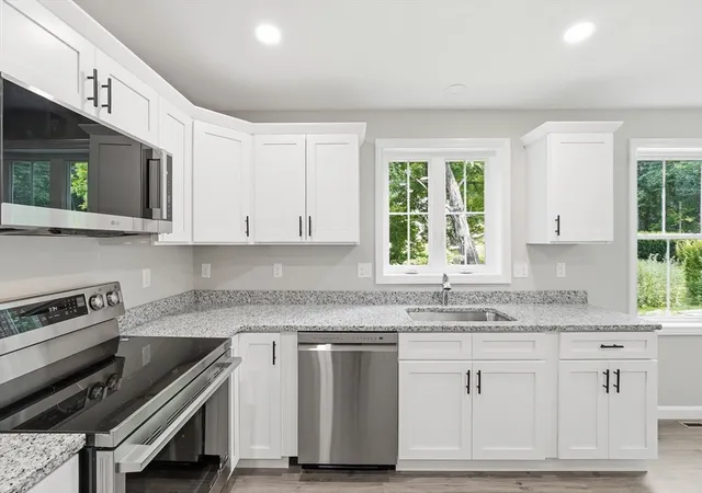 Photo 3 of Single family home for sale at 71 Pine St #B, Warren, MA 01083 | MLS# 73564601 | Listing updated on 2026-09-13