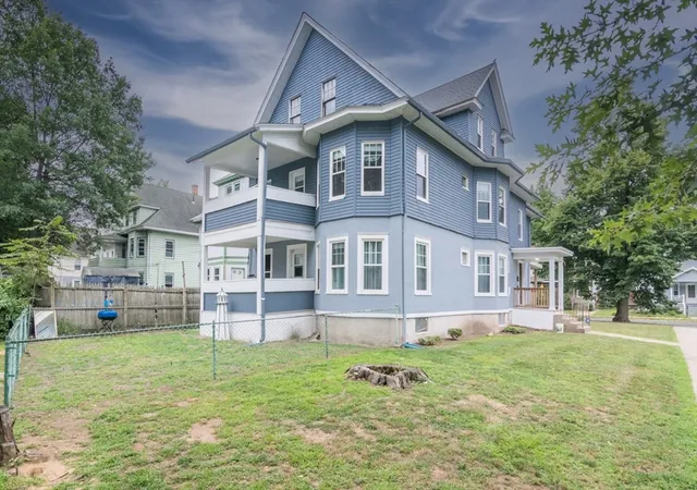 3rd image of 5 Rupert St, Springfield, MA 01108 | MLS# 73554589