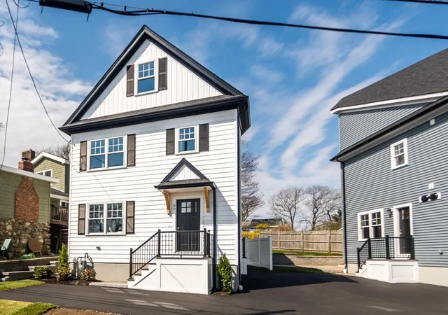 Photo 3 of Sale Pending at 89 Hardy Pond Rd, Waltham, MA 02451 | MLS# 73563406 | Listing updated on 2026-08-21