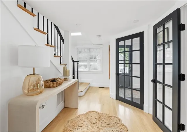 4th image of 199 Wompatuck Road, Hingham, MA 02043 | MLS# 73536776