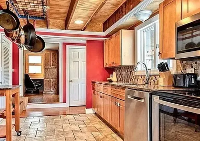 4th image of 81 Riverview Cir, Wayland, MA 01778 | MLS# 73553802
