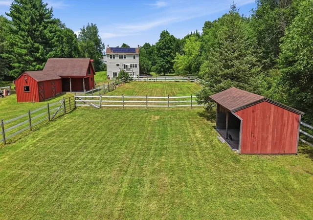 Homes for sale in Lancaster, MA | 1394 Main St, Lancaster, MA 01523 | MLS# 73549286