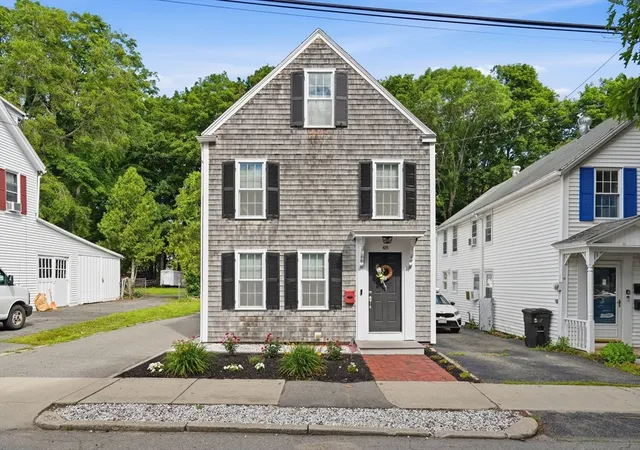 1st image of 48 Forrester, Newburyport, MA 01950 | MLS# 73547504