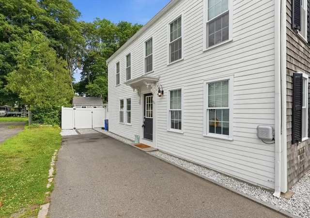 3rd image of 48 Forrester, Newburyport, MA 01950 | MLS# 73547504