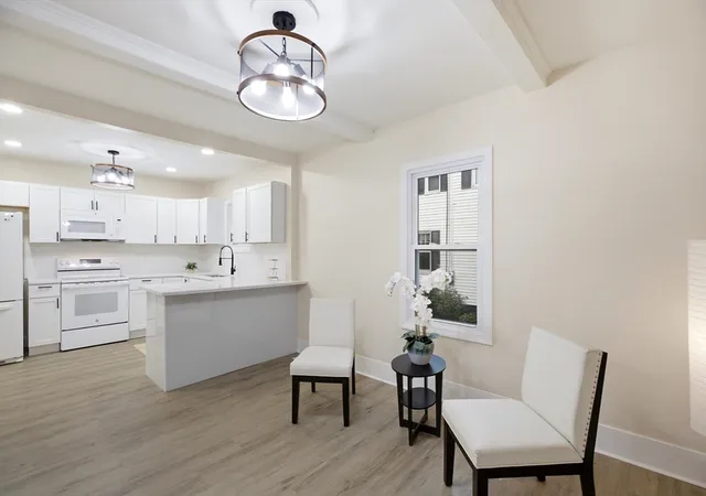 4th image of 32 Sargon St, Springfield, MA 01104 | MLS# 73557130