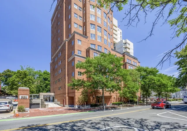 1st image of 931 Massachusetts Ave #605, Cambridge, MA 02139 | MLS# 73554627