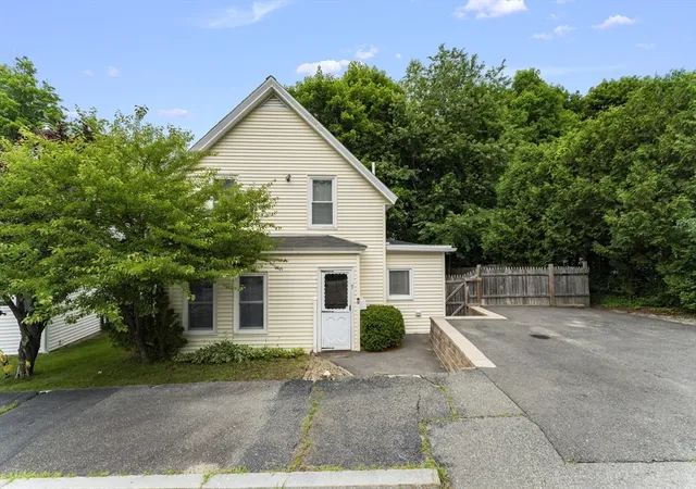 1st image of 7 Terrace Pl, Fitchburg, MA 01420 | MLS# 73546599