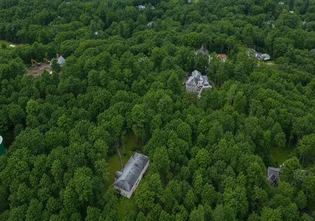 2nd image of 80 Doublet Hill Road, Weston, MA 02493 | MLS# 73525717