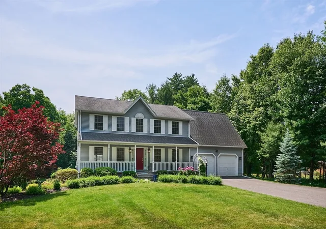 Homes for sale in Belchertown, MA | 36 Stebbins Street, Belchertown, MA 01007 | MLS# 73533694