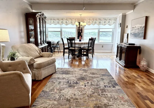 1st image of 9 Park Ave #313, Hull, MA 02045 | MLS# 73539380