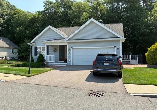 3rd image of 46 Alexandra'S Way, Brockton, MA 02301 | MLS# 73556798
