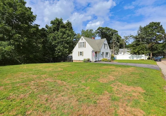3rd image of 4 Loring St, Auburn, MA 01501 | MLS# 73558673