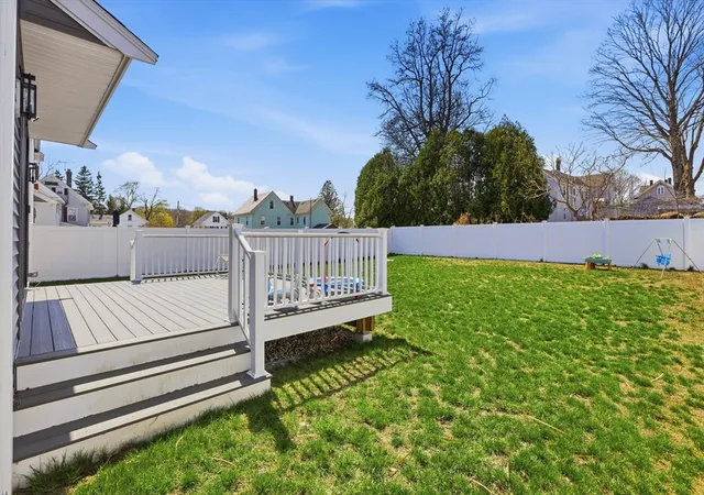 Homes for sale in Hudson, MA | 29 Grove Street, Hudson, MA 01749 | Houzeo