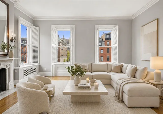 2nd image of 274 Clarendon St #3, Boston, MA 02116 | MLS# 73512689