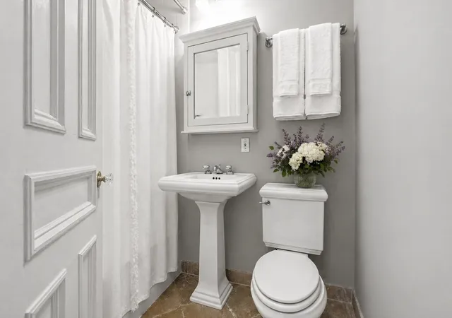 4th image of 274 Clarendon St, Boston, MA 02116