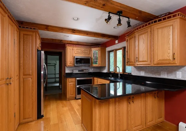 Homes for sale in Holden, MA | 106 Newell Road, Holden, MA 01520 | MLS# 73546830