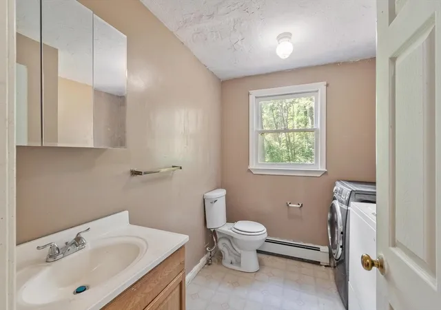Listing Photo 5 - Condo for sale in building located at 196-198 Hayden Rd, Groton, MA 01450