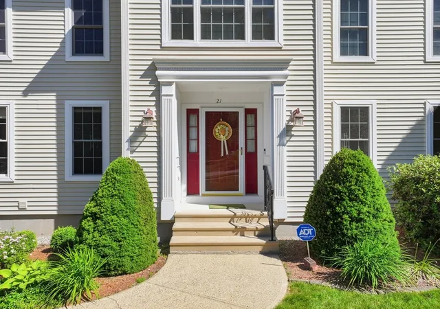Homes for sale in Charlton, MA | 21 Brackett Hill Rd, Charlton, MA 01507 | MLS# 73538025