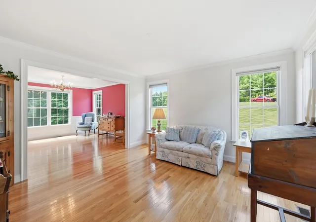 Homes for sale in Charlton, MA | 21 Brackett Hill Rd, Charlton, MA 01507 | MLS# 73538025
