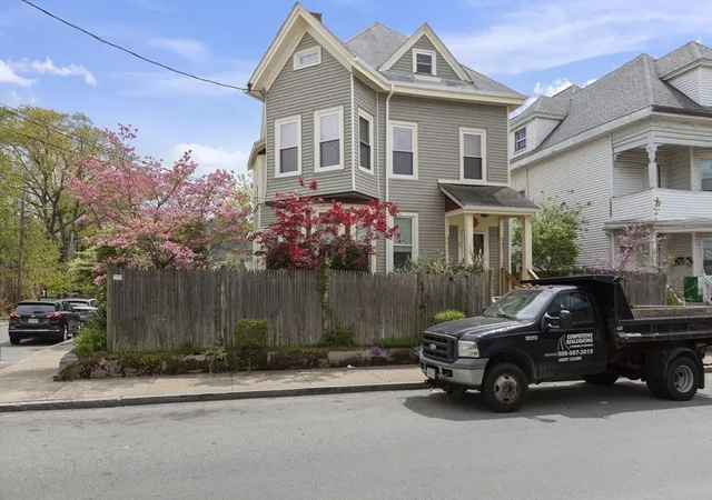 37th image of 60 Market St, Brockton, MA 02301 | MLS# 73531968