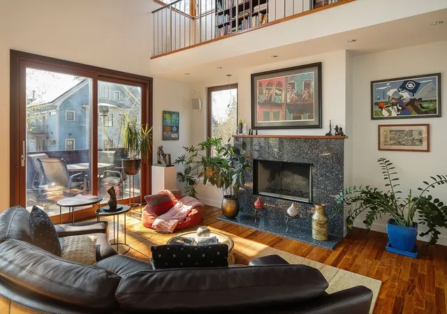 4th image of 10 Newell St, Cambridge, MA 02140 | MLS# 73529830