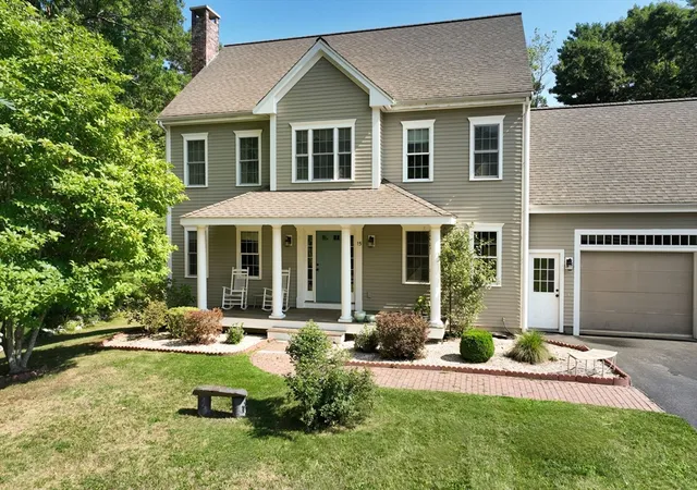 Photo 4 of Sale Pending at 15 Hillside Ln, Bridgewater, MA 02324 | MLS# 73562311 | Listing updated on 2026-09-23